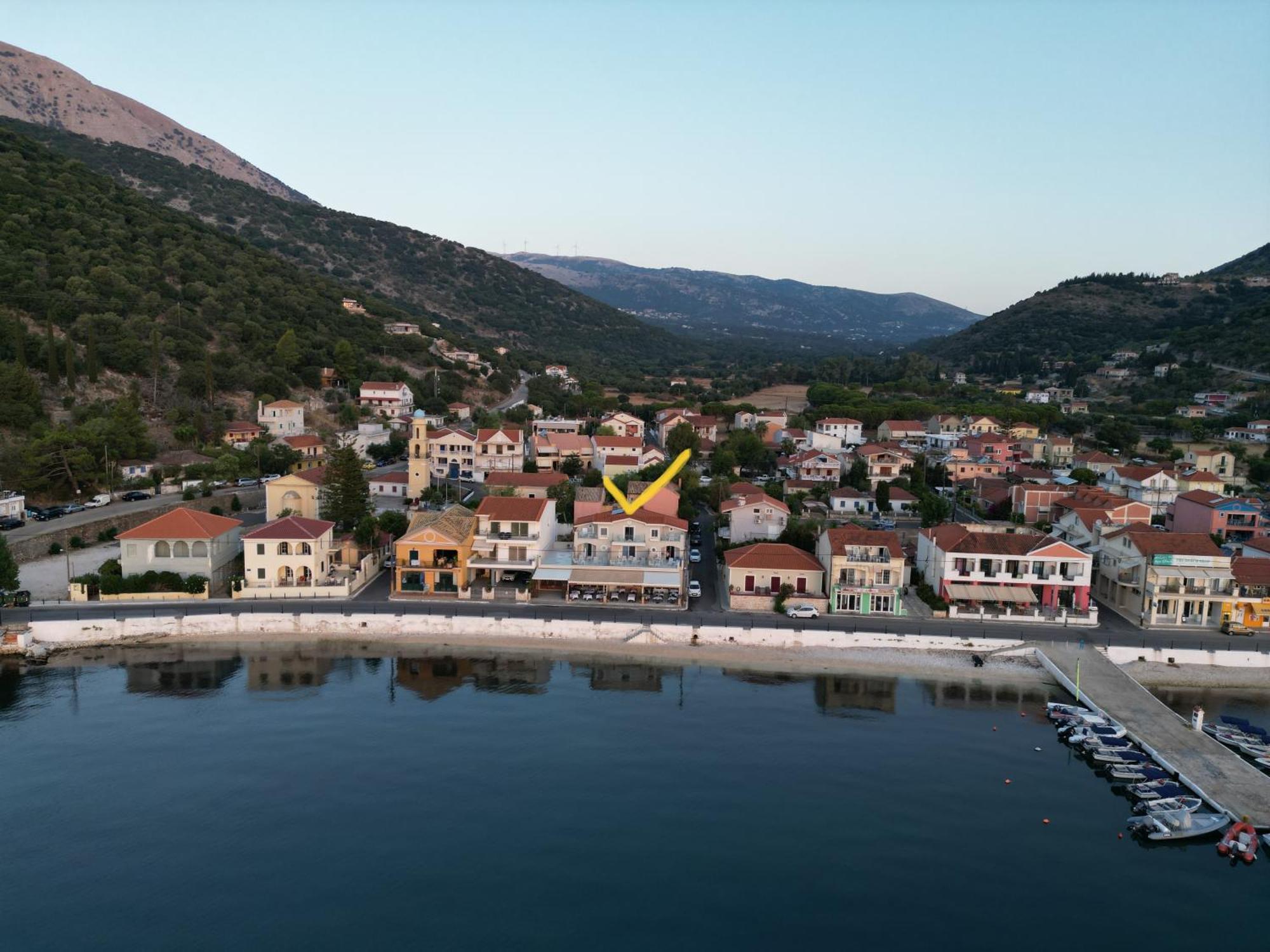 Sunrise Bay Apts Agia Efimia Екстер'єр фото